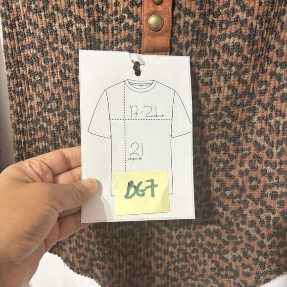 Free People We The Free Everest Henley Top Size XS Leopard Brown Waffle Knit - Picture 10 of 10